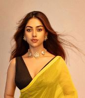 Senani (senani.net): Anu Emmanuel shines in a saree